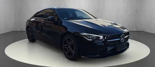 MERCEDES-BENZ CLA 180 AMG LINE 2022