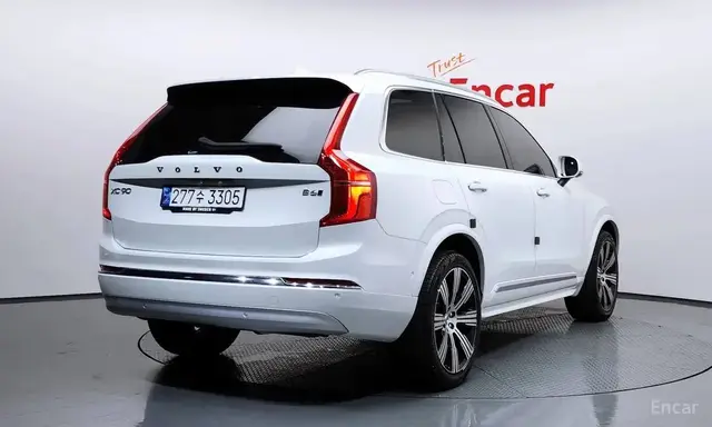 VOLVO XC90 B6 2022
