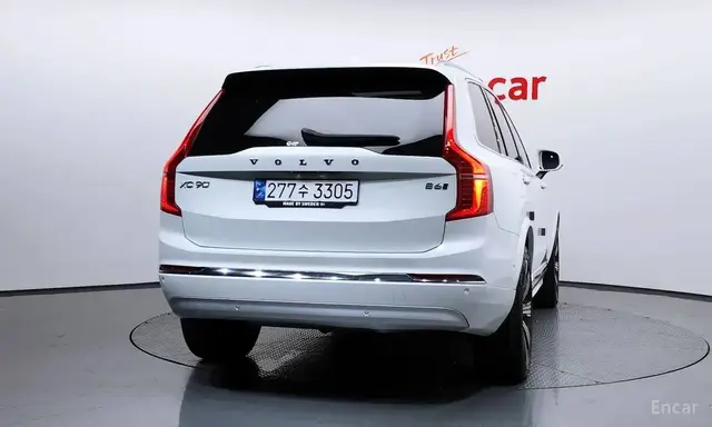 VOLVO XC90 B6 2022