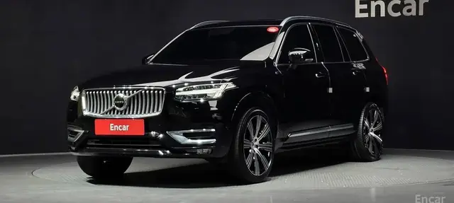VOLVO XC90 B6 2022