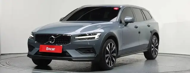 VOLVO V60 B5 AWD 2022