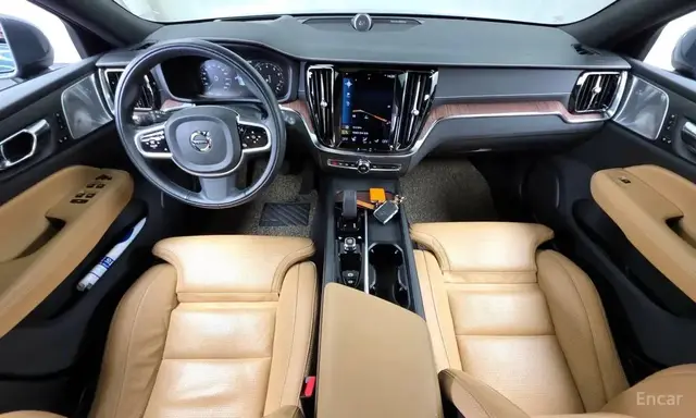 VOLVO V60 B5 AWD 2022