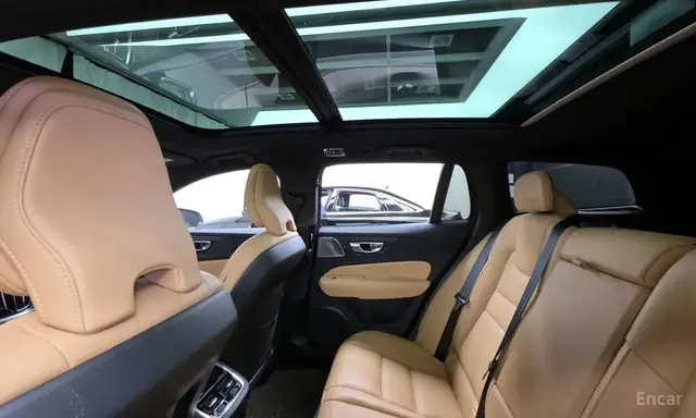 VOLVO V60 B5 AWD 2022