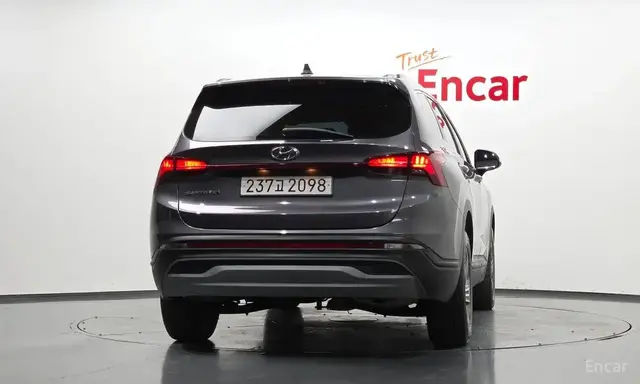 HYUNDAI SANTA FE 2WD 2022