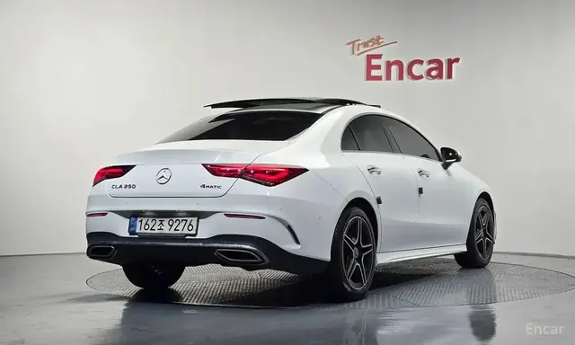 MERCEDES-BENZ CLA250 4MATIC 2022