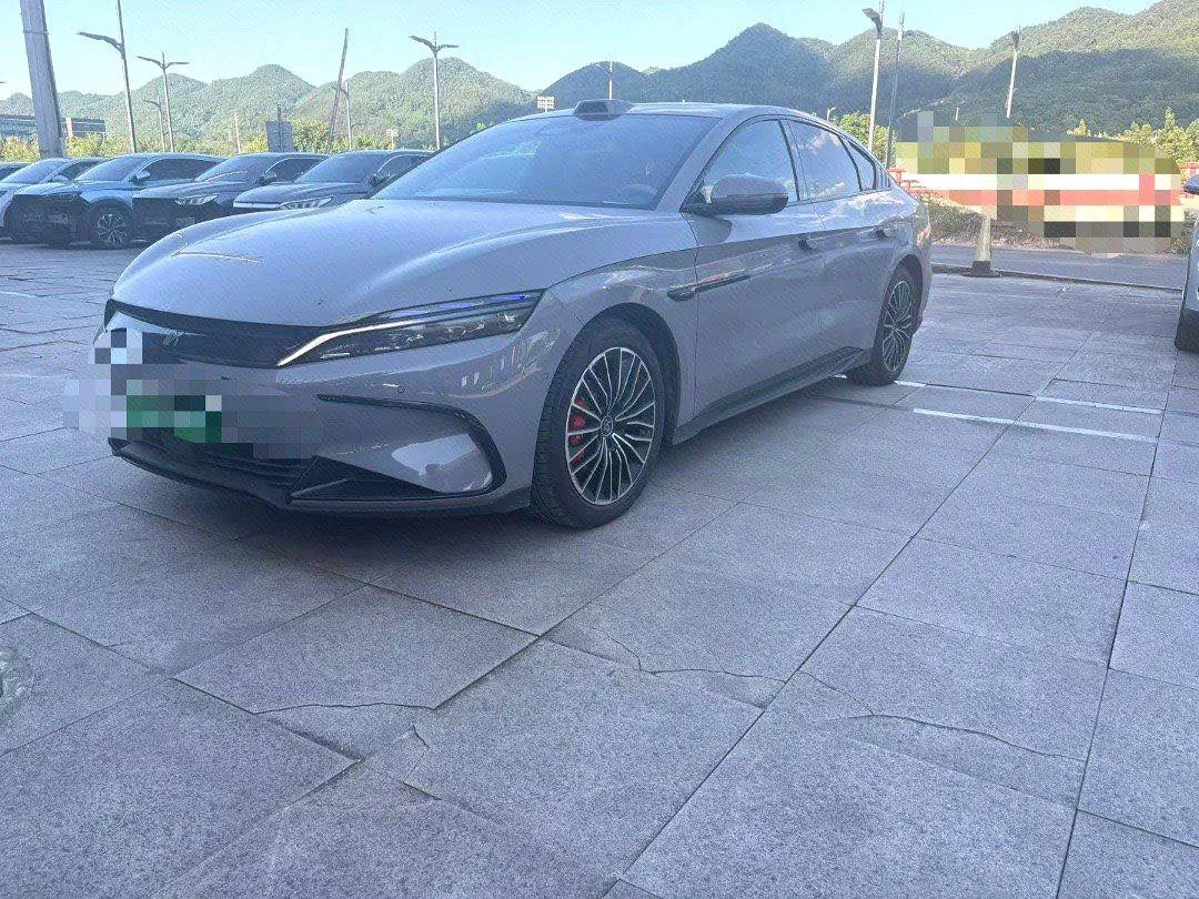 BYD HAN EV 2025
