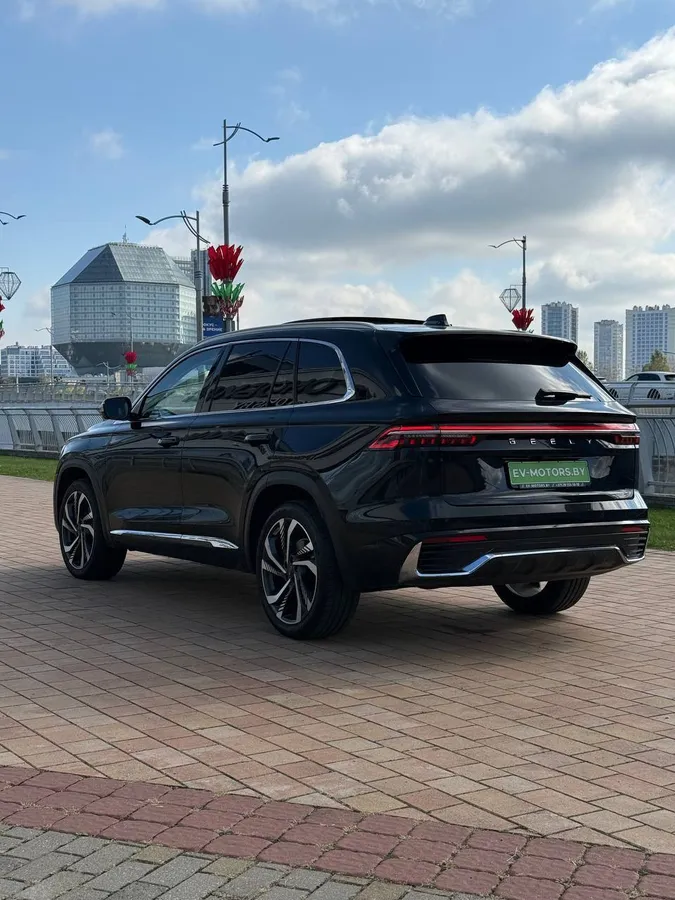 GEELY MONJARO 2023