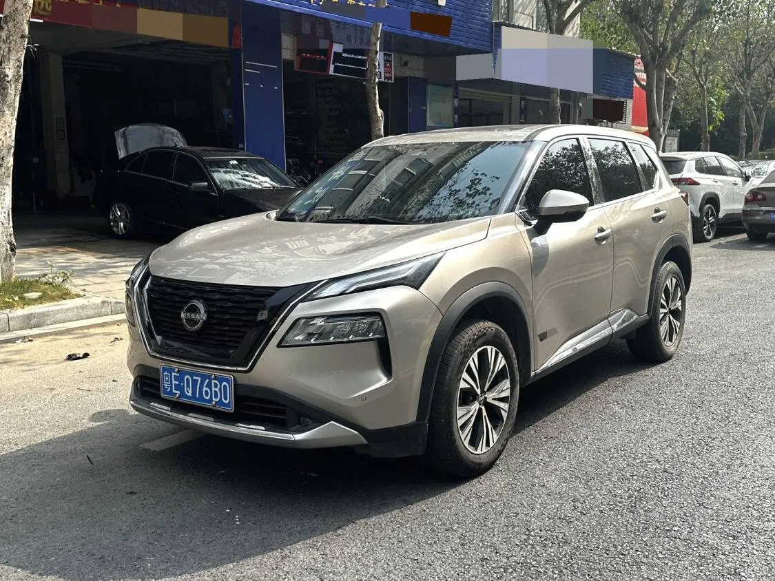 NISSAN X-TRAIL E-POWER 2023