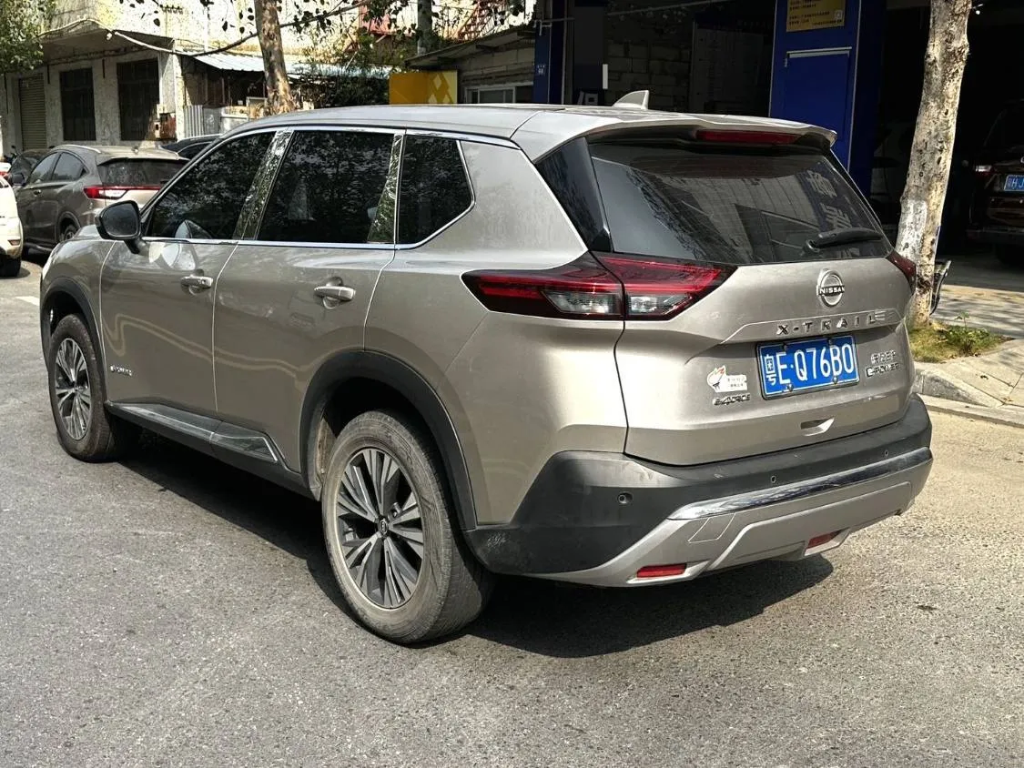 NISSAN X-TRAIL E-POWER 2023