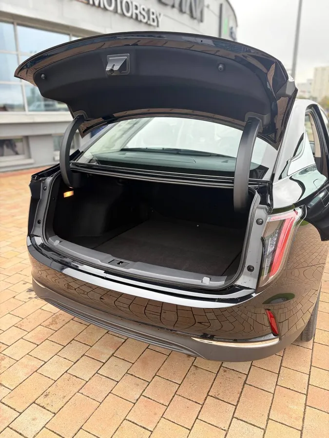 HONGQI E-QM5 500KM TRAVEL EDITION 2025