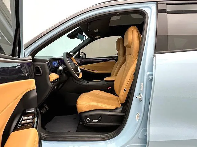 GEELY GALAXY L7 2023