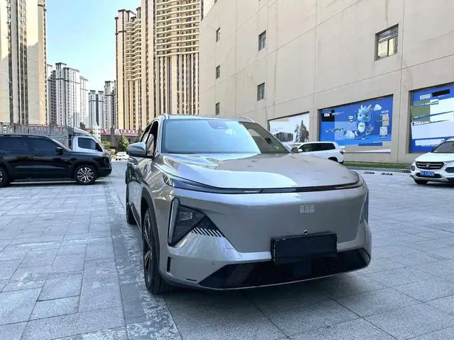 GEELY GALAXY L7 2023