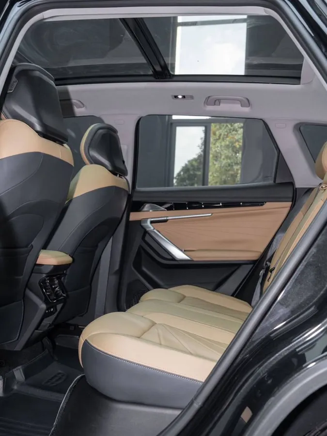 GEELY BOYUE L PREMIUM 2023