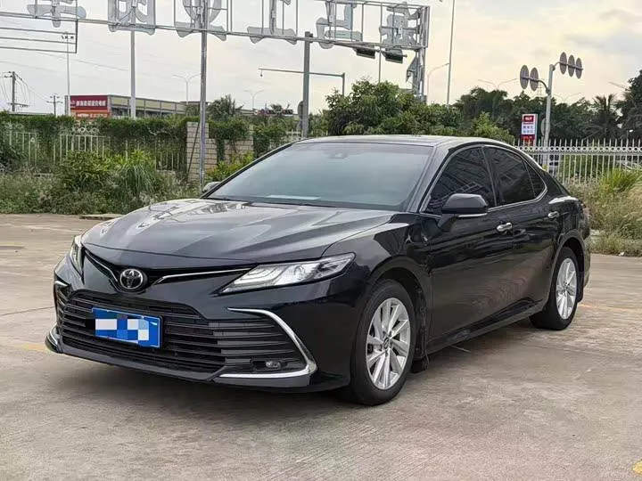 TOYOTA CAMRY LUXURY 2023