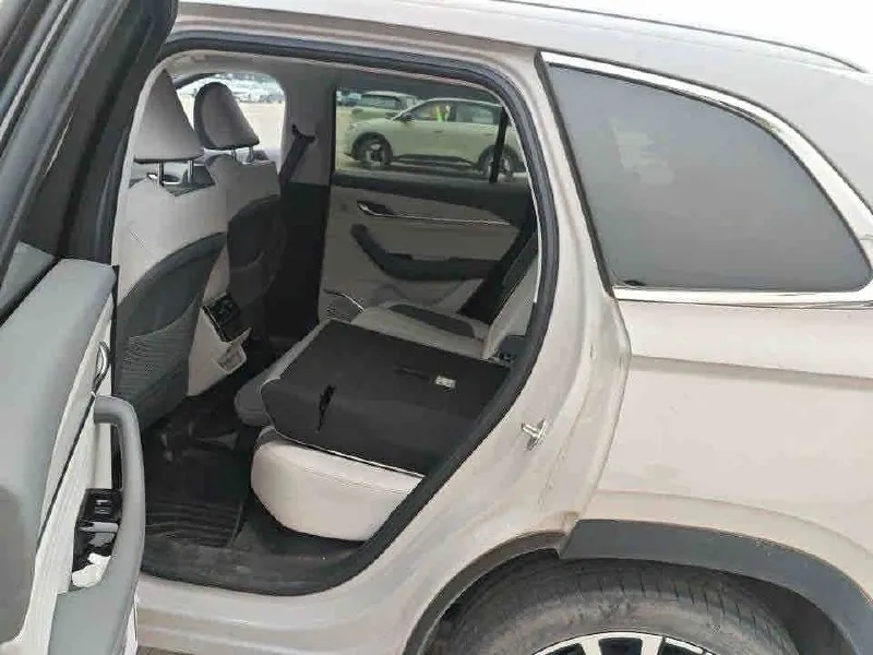 GEELY XINGYUE L HI 2023