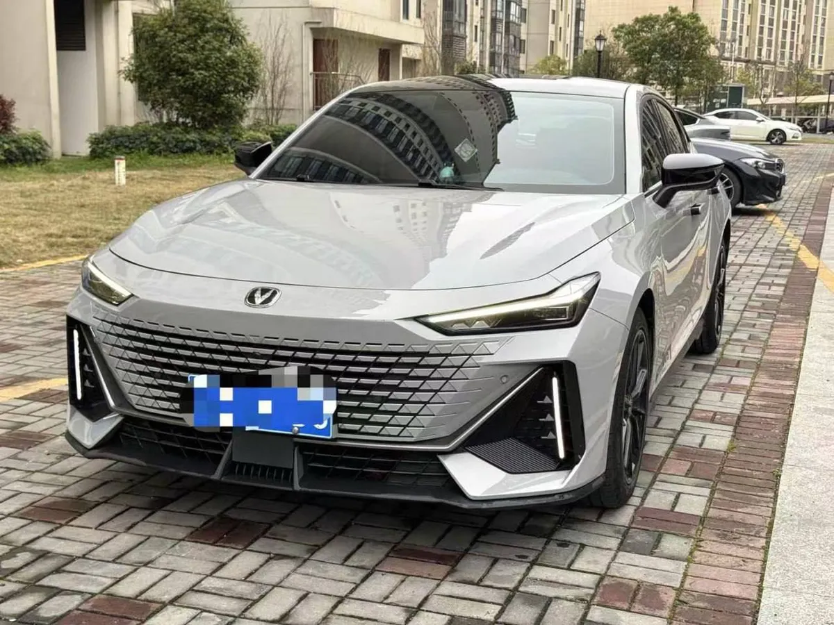 CHANGAN UNI-V 2022