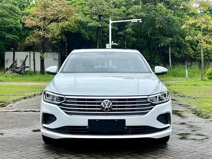 VOLKSWAGEN LAVIDA 2023