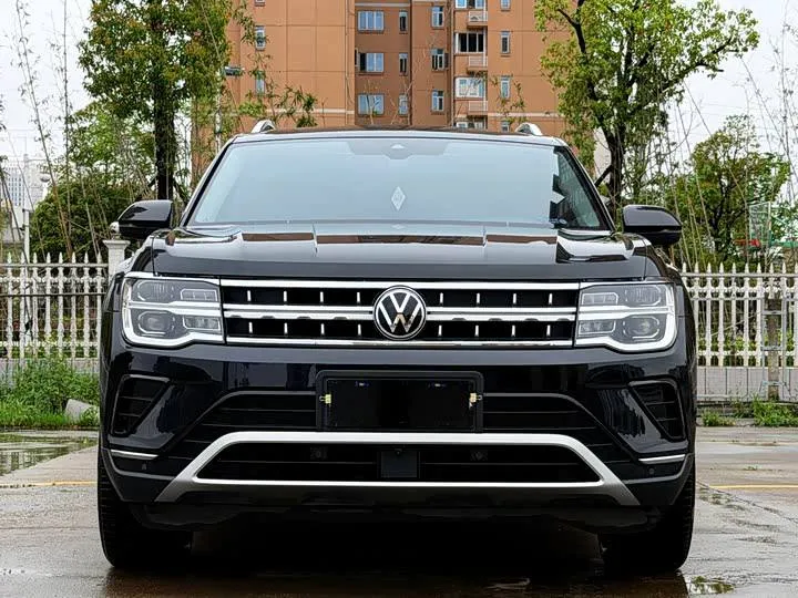 VOLKSWAGEN TERAMONT PREMIUM 2022