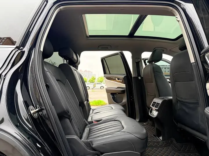 VOLKSWAGEN TERAMONT PREMIUM 2022