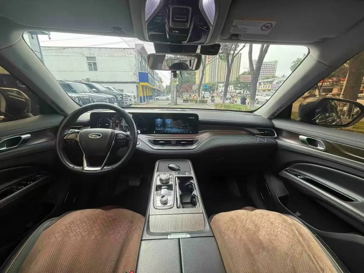 FORD EQUATOR 2022