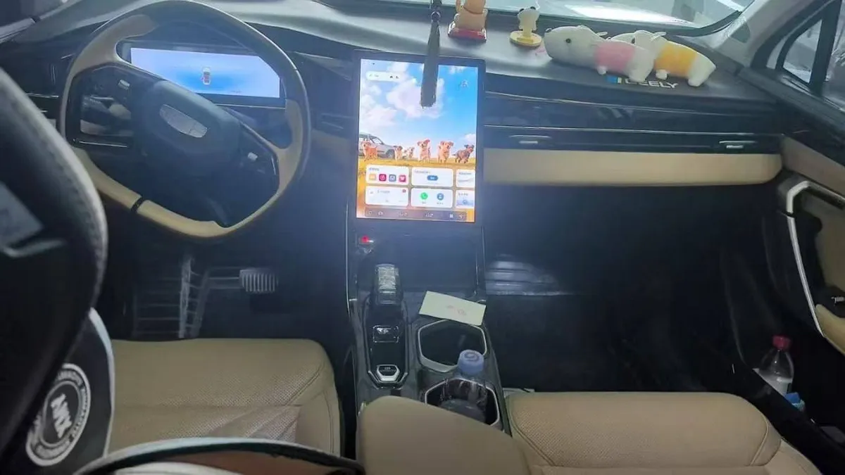 GEELY BOYUE L PRESTIGE 2023