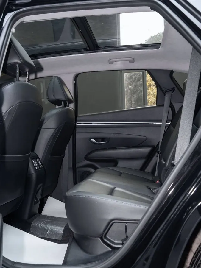 HYUNDAI TUCSON LUXURY 2023