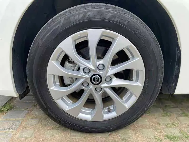NISSAN SYLPHY 2023