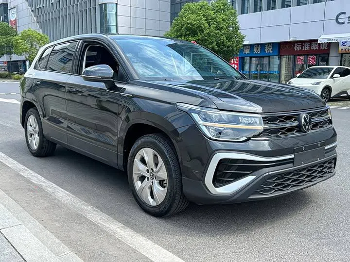 VOLKSWAGEN THARU 300TSI 2WD NEW 2023