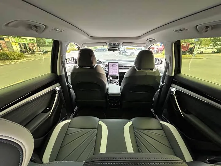 GEELY BOYUE L 2023