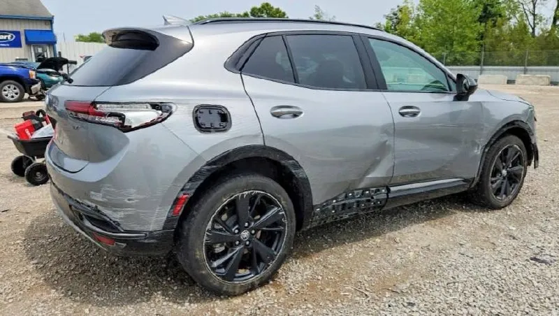 BUICK ENVISION ESSENCE 2023