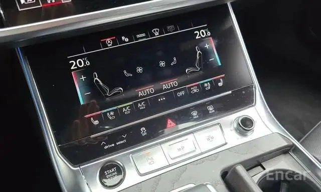 AUDI A4 2019