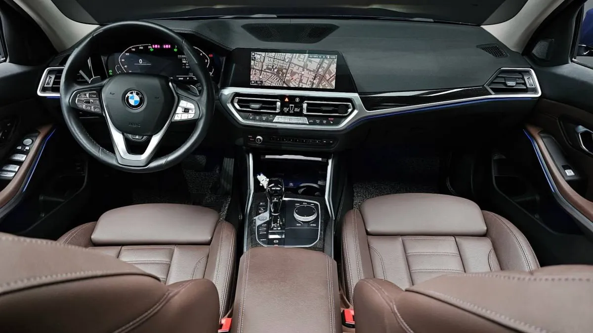 BMW 3 SERIES LUXURY 2022