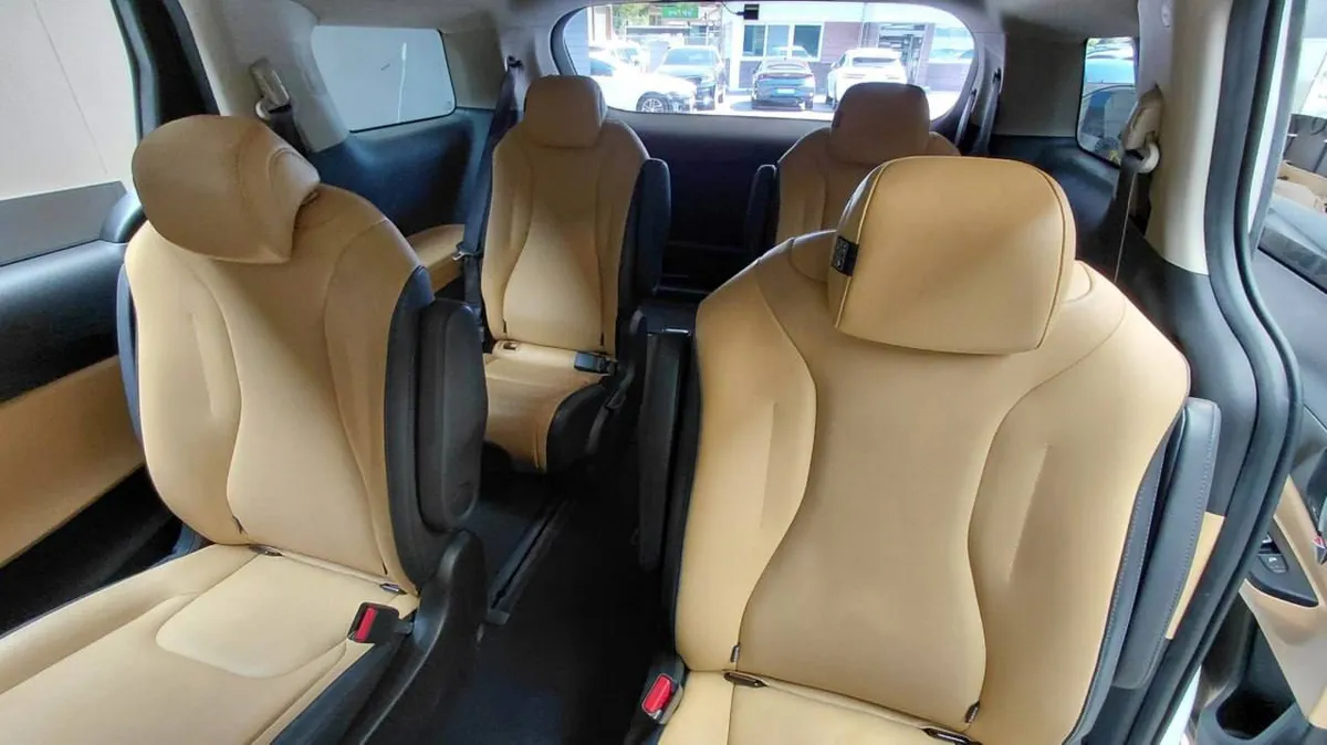 KIA CARNIVAL 2022