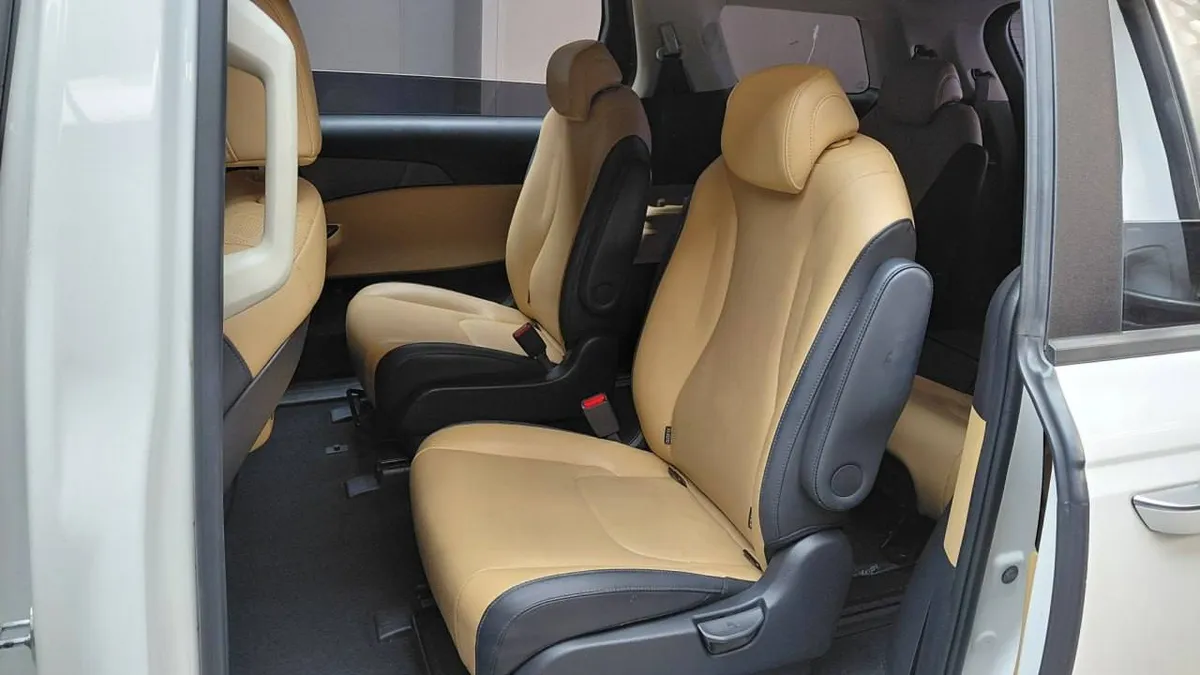 KIA CARNIVAL 2022