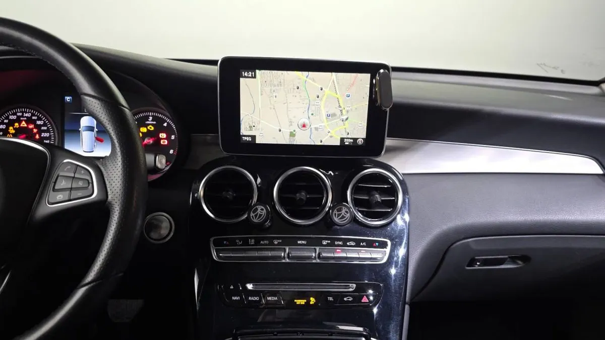 MERCEDES-BENZ GLC-CLASS 2018
