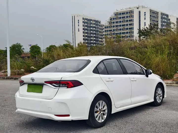 TOYOTA COROLLA TNGA 1 2022