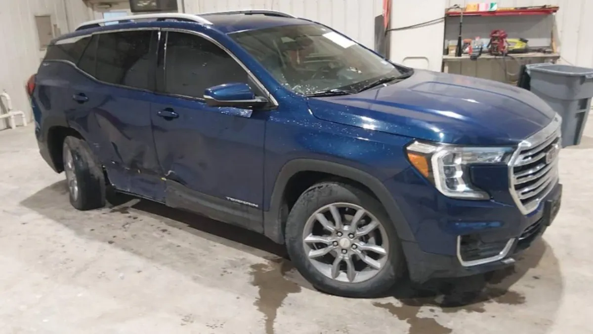 GMC TERRAIN SLT 2022