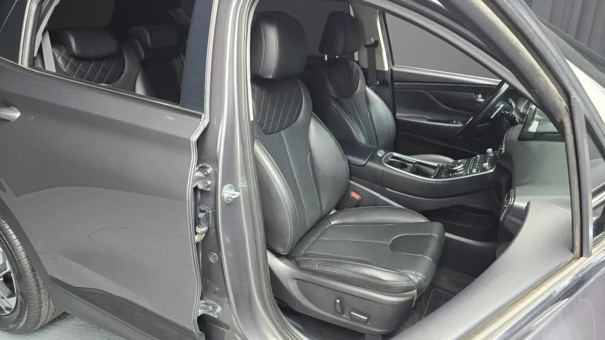HYUNDAI SANTA FE 2023