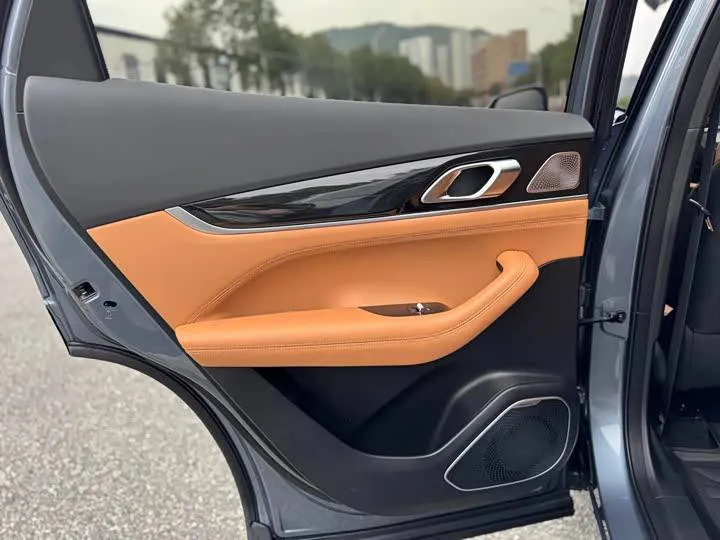 GEELY BOYUE L 2026