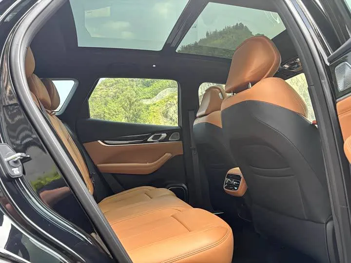GEELY BOYUE L 2026