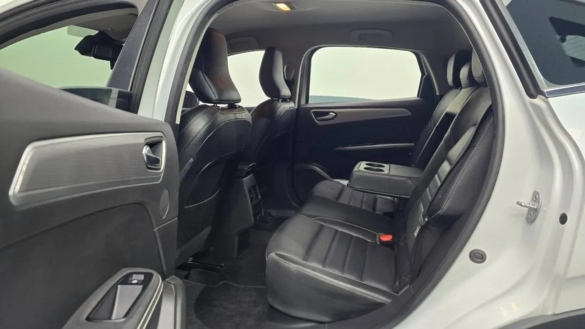 RENAULT SAMSUNG XM3 2023