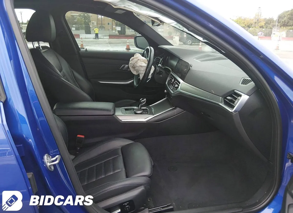 BMW 330I 2019