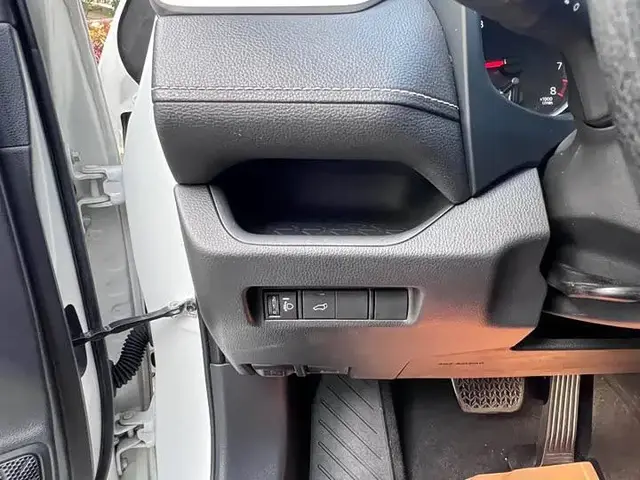 TOYOTA RAV4 2022