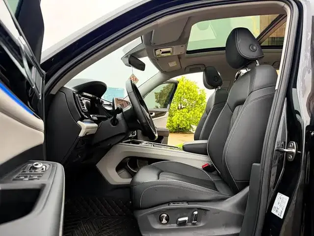 VOLKSWAGEN TERAMONT PREMIUM 2022