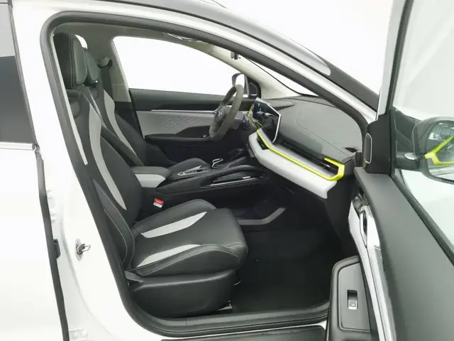GEELY BINYUE COOL 2022
