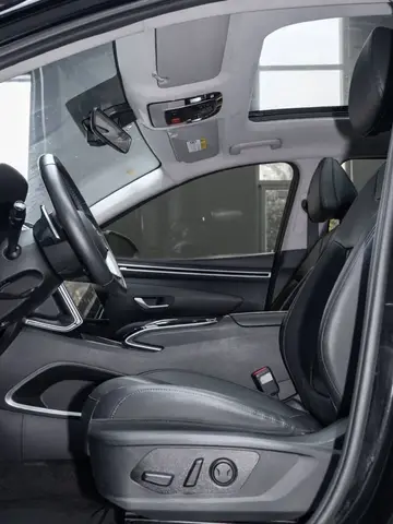 HYUNDAI TUCSON LUXURY 2023