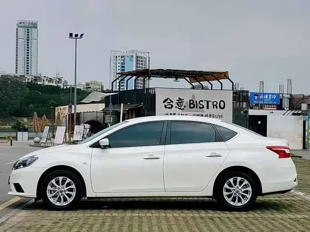 NISSAN SYLPHY 2023
