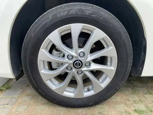 NISSAN SYLPHY 2023