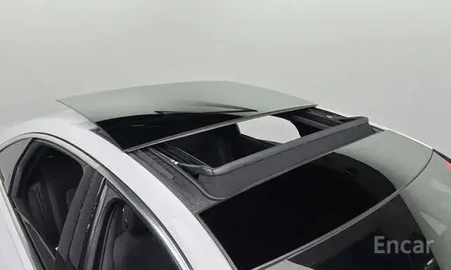 AUDI A4 2019