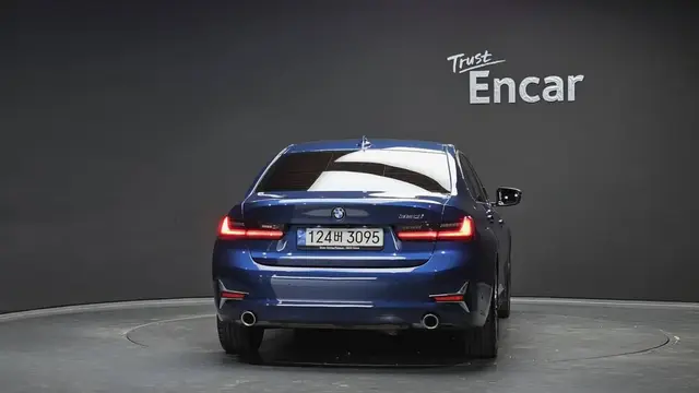BMW 3 SERIES LUXURY 2022